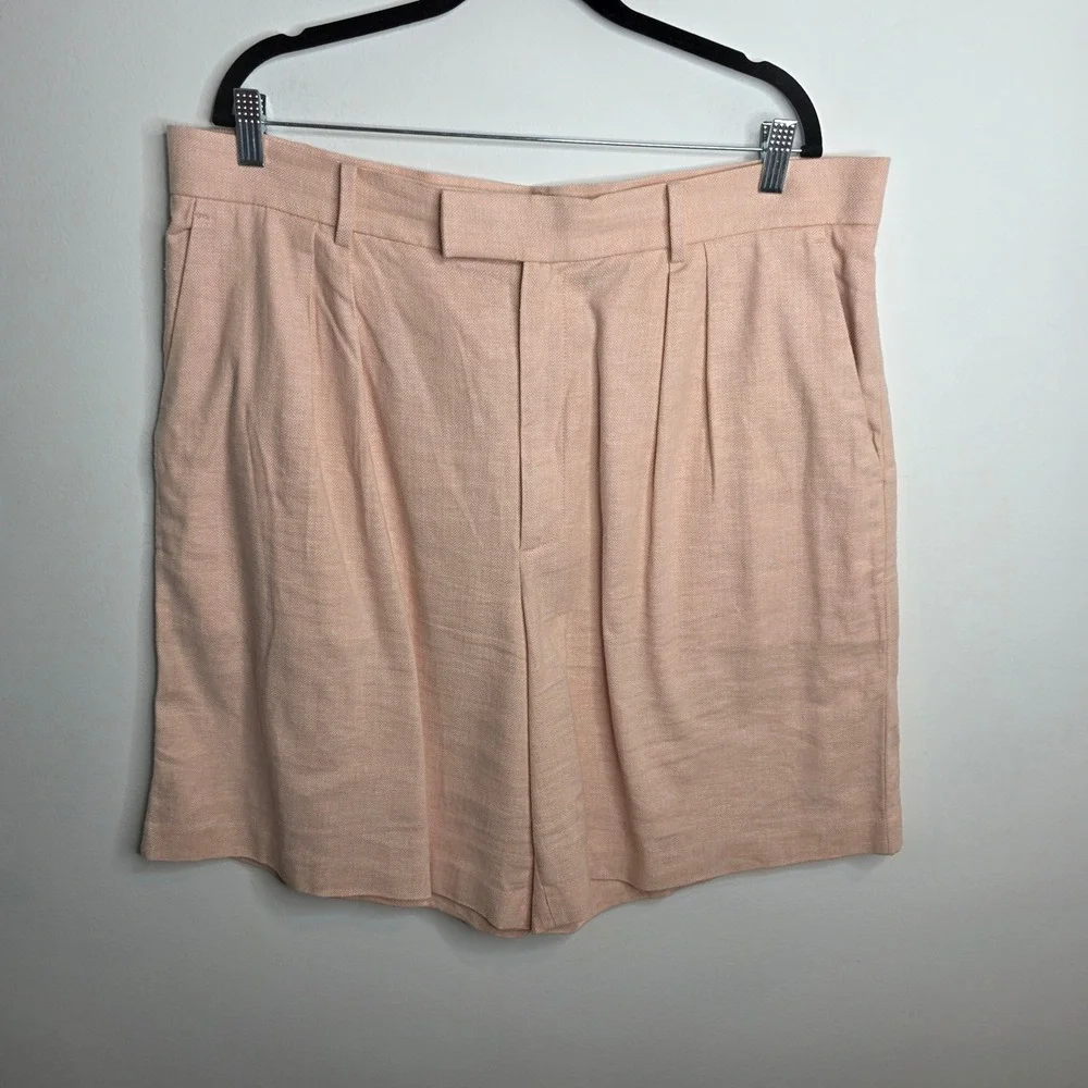 Banana Republic features banana